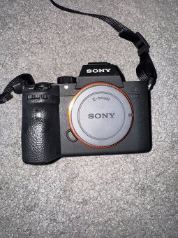 Sony Alpha 7 III - 3