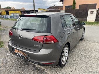 Volkswagen Golf 2,0 TDi HIGHLINE - 3