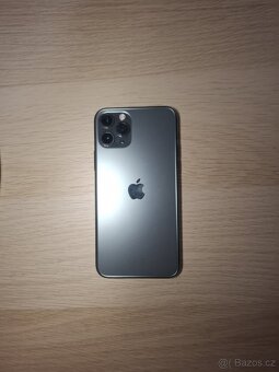 iPhone 11 Pro 64 GB
- 3