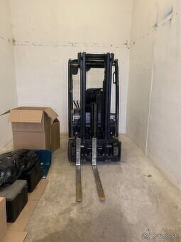 Predám elektricky VZV YALE 1,3t - 3