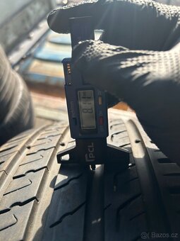 Sada pneumatik 235/45 R18 98Y Barum - letní - 3