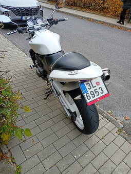 Honda Hornet 600f - 3