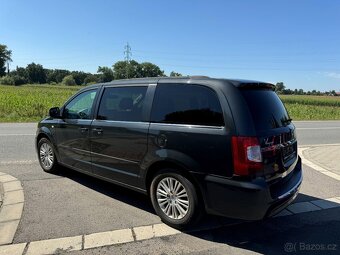 Lancia Voyager Gold 3.6 RT tacho 156000KM EU 2012 - 3