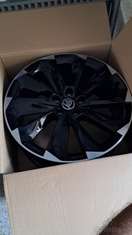 Nová alu Škoda SUPERNOVA 19" černé - 3