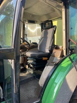 Predám traktor JOHN DEERE 5820 - 3