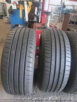 Prodám 4xletni pneu 225/50/18. - 3