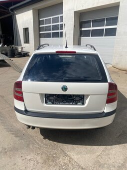 Škoda Octavia 2 NÁHRADNÍ DÍLY - 3