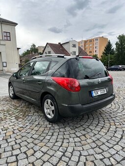 Peugeot 207 sw 1.6hdi - 3