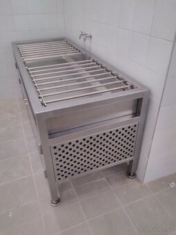 Nerezový multifunkční stůl vana dřez 2x1m - 3
