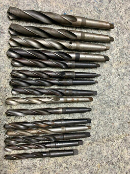 Vrtáky s kuželovou stopkou - 3