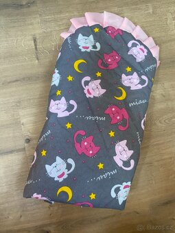 Zavinovačka pro panenky – kočičky & hvězdičky - 3