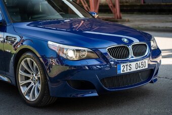 BMW M5 E60 V10 - 3