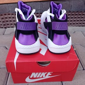 Nike huarache run GS white black purple punch - 3