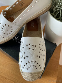Nové bílé kožené nazouvací polobotky loafers Ralph Lauren 40 - 3