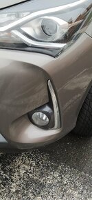 Toyota Yaris - chromové lišty - 3