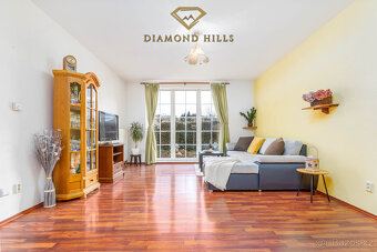 Prodej rodinného domu 4+kk, pozemek 372m², Dolní Jirčany - 3