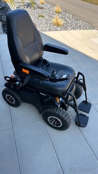 Predám elektrický invalidný vozík Optimus Meyra 2 RS verzia - 3