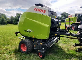 Claas Variant 385 RC - 3