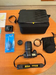 Nikon D7000 s příslušenstvím - VÝBORNÝ STAV - 3