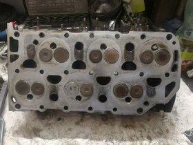 Prodám komplet hlavu vw golf 3 vr6 - 3