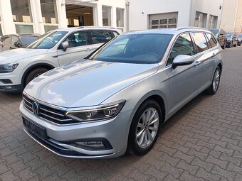 VW Passat B8 Variant 2.0TDI 110kW DSG Matrix ACC Panorama - 3
