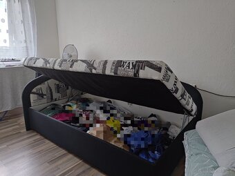 Postel s úložným prostorem - 3