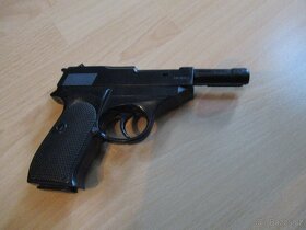 Pistolka plastová - made in italy - 3