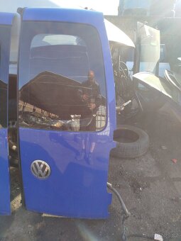 Zadní křídlové dveře na VW Caddy 2004.. - 3