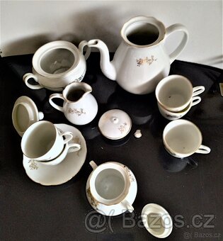 Nabízím porcelánovou sadu na kávu Bohemia - neúplnou - 3