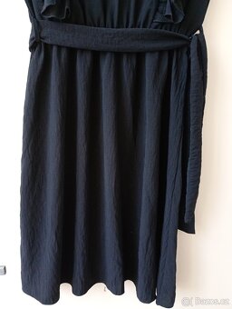 Nové černé elegantní letní šaty vel.M - 3