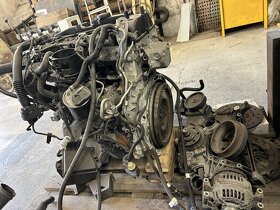Sprinter motor 2.2 906 313 rv2015 - 3