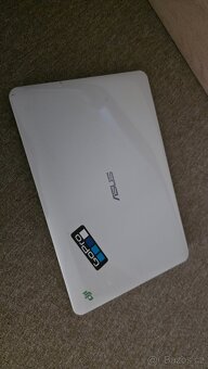 Asus X555L - 3