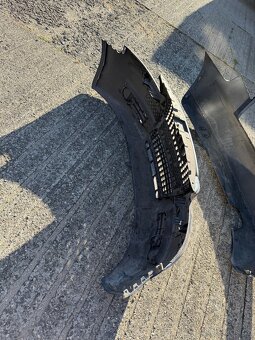 Audi A3 možná A4 přední a zadní nárazník - 3
