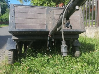 PRODÁM VOZÍK ZA AUTO - 3