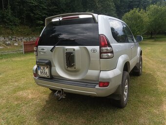 Toyota lancruiser 120 - 3