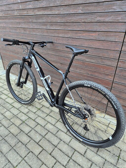 Horské kolo Superior XP 929 / Matte Black/White / 29 - 3