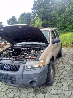 Ford Escape, Maverick - 3