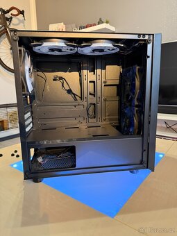 Počítačová skříň EVOLVEO M5 mATX - 3