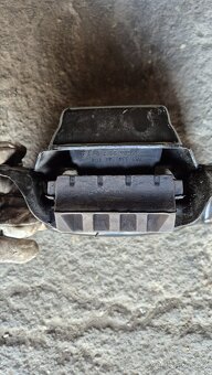 Silentblok převodovky škoda octavia 3 - 3