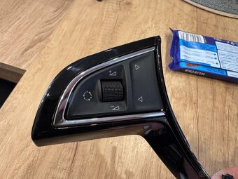 multifunkční tlačítka Škoda - 3