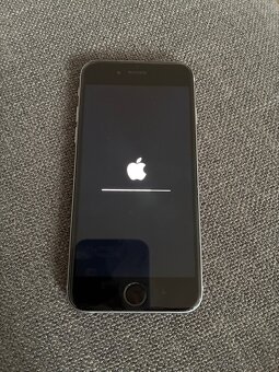 IPhone 6 A1586 - 3