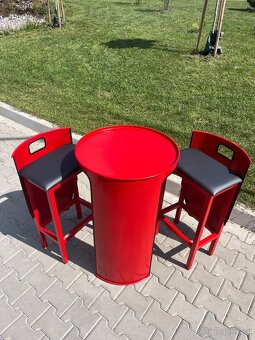 Krásne dizajnové stoly - 3