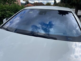 BMW 5 - F10 / F11 černá, bílá, modrá - 3