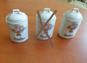 Prvorepublikový starožitný porcelán - dóza na koření NELKEN - 3
