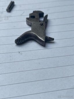 Kohoutek na revolver Bulldog - 3