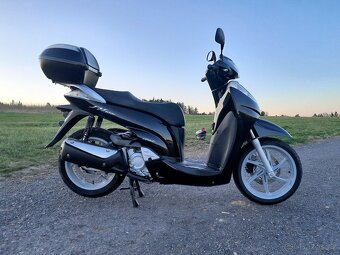 Honda SH 300i - 3