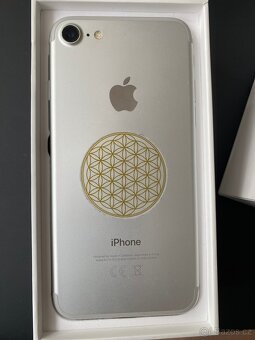 iPhone 7 128 GB - 3