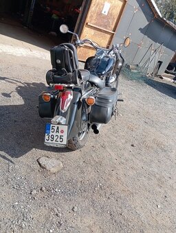 Honda shadow 750 - 3