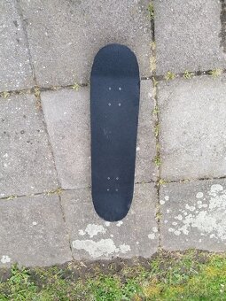 Skateboard - 3