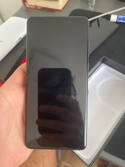 One Plus 13 - 3